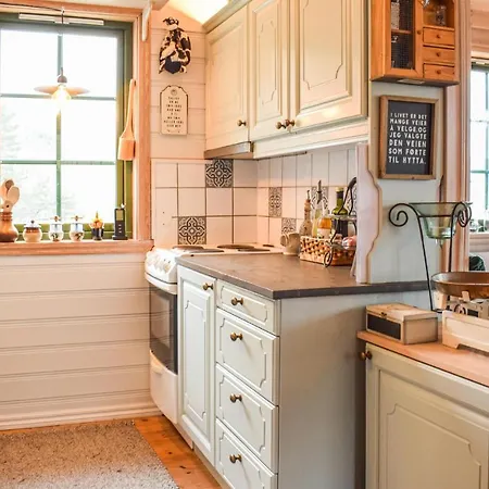 In Omastrand With Kitchen Sanddal